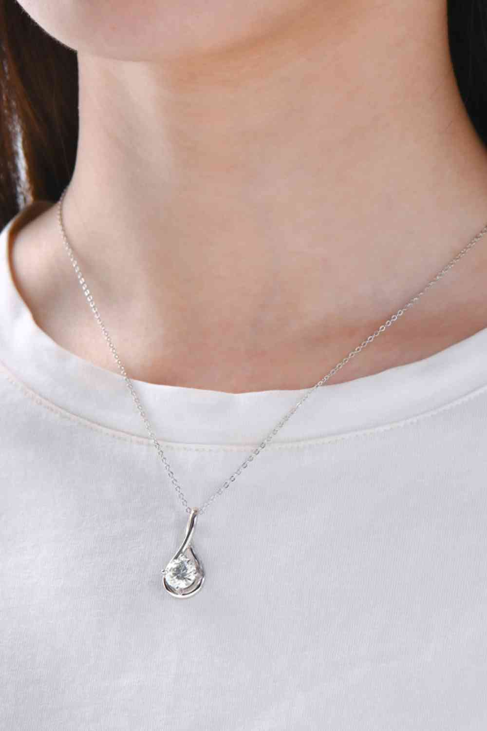 2 CARAT MOISSANITE PLATINUM PLATED STERLING SILVER NECKLACE