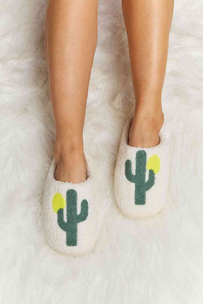 MELODY CACTUS PLUSH SLIDE SLIPPERS in Ivory